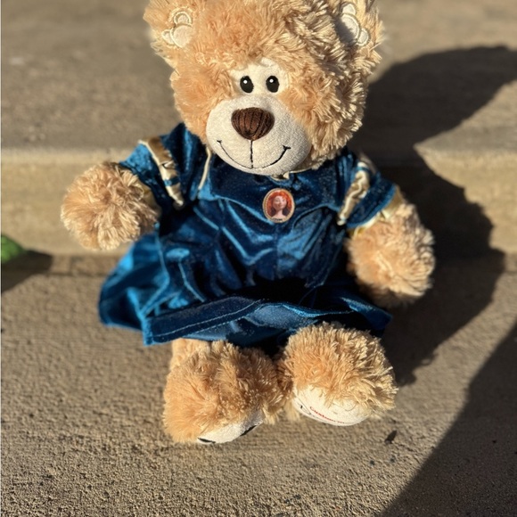 RARE BAB Merida Downtown Disney Bear - Picture 1 of 7
